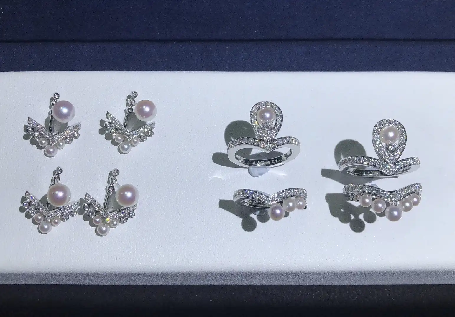 18K金耳钉图片展示